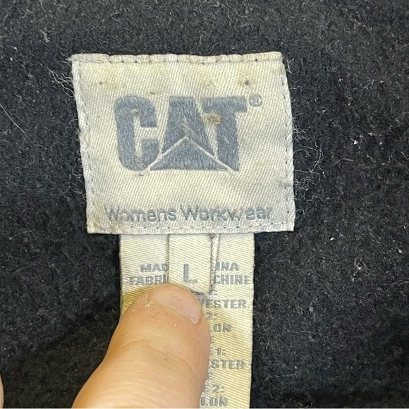 CAT Fleece Jacket, Size Large. In good used condition! - Picture 4 of 8